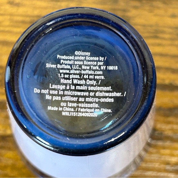 Disney Lilo & Stitch glassware set of four 1.5 oz shot display glasses Christmas - Picture 8 of 9